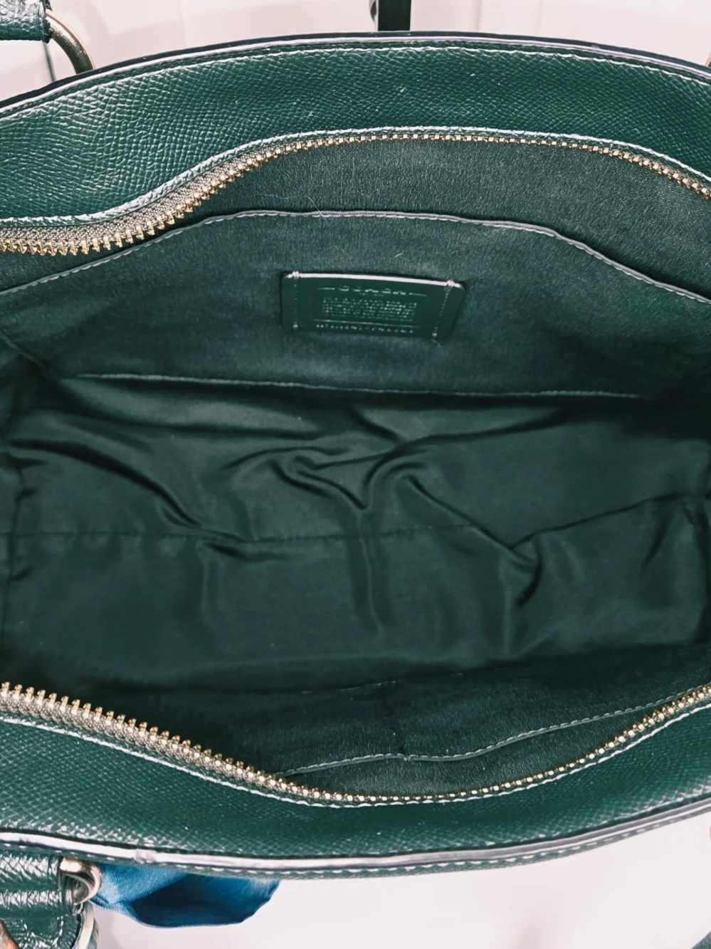 Coach Avary Tote in Ivy Hunter Green (F48629)